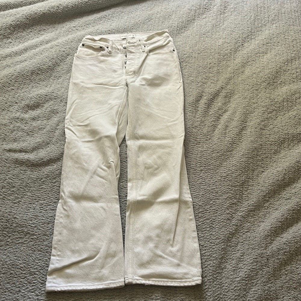 White Abercrombie jeans 90’s baggy low rise